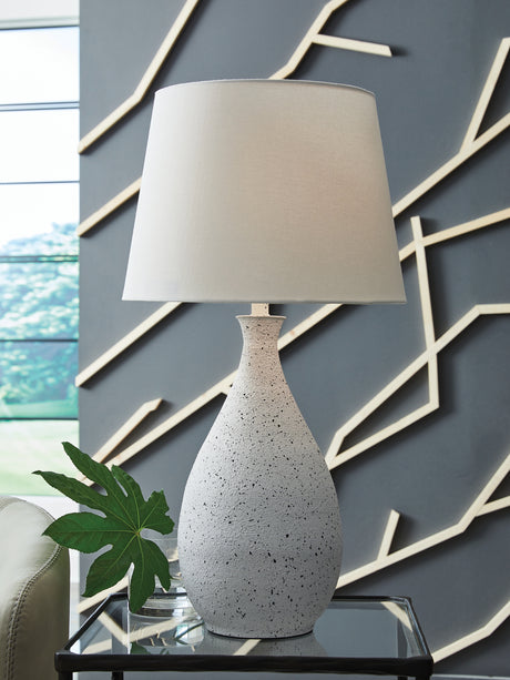 Tampa Furniture Outlet - Ashley Furniture - Wyattford Lighting - Metal Table Lamp (1/CN) / White/Black - L207614