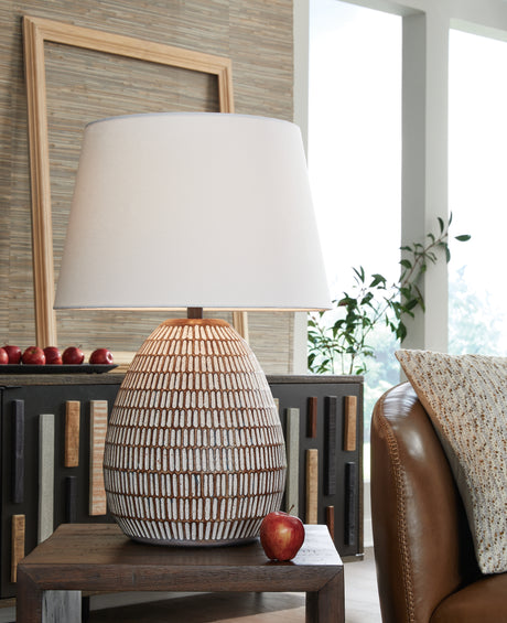 Tampa Furniture Outlet - Ashley Furniture - Darrich Lighting - 2-Piece Lamp Set / Beige/White - L235804X2