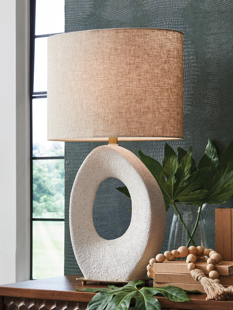 Tampa Furniture Outlet - Ashley Furniture - Trentlen Lighting - Paper Table Lamp (1/CN) / Cream/Gold Finish - L235984