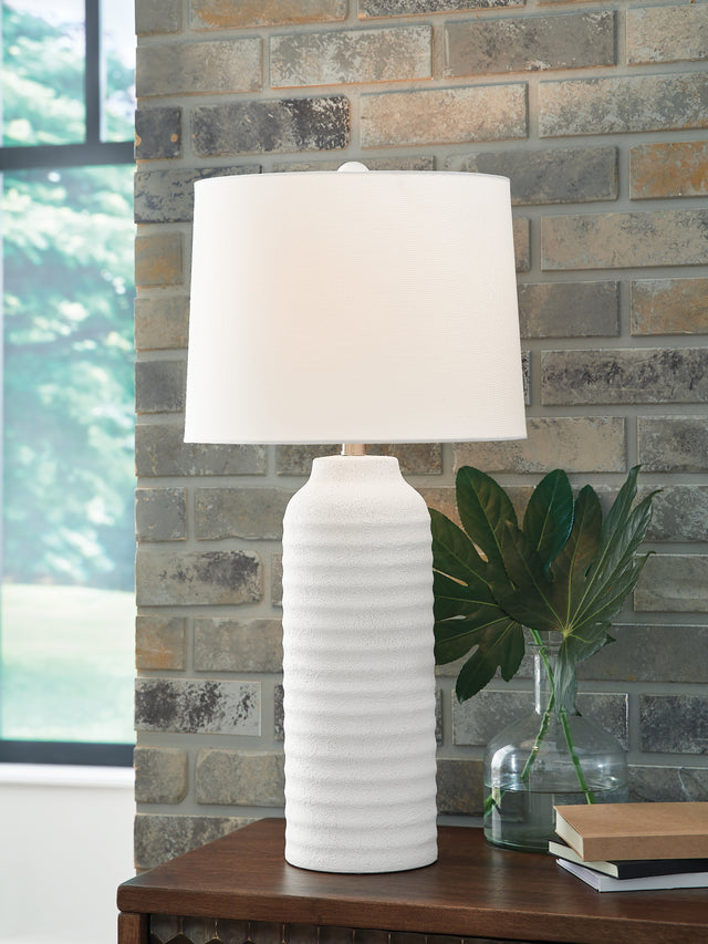 Tampa Furniture Outlet - Ashley Furniture - Vauville Lighting - Poly Table Lamp (Set of 2) - L243674