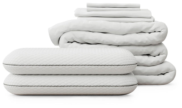 Tampa Furniture Outlet - Ashley Furniture - RH Mattress Protect Bundle Queen Bedding Bundle - Queen Bedding Bundle - M1B0131