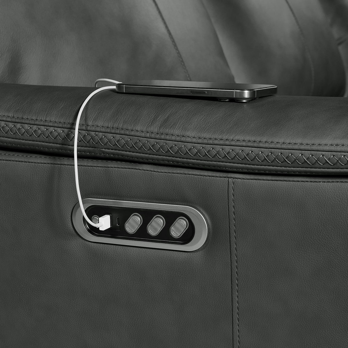 Mustang P3 Sofa with DDT, Wireless Chargerin Aline Anthracite