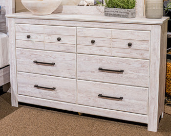 Makidern Bedroom - Tampa Furniture Outlet