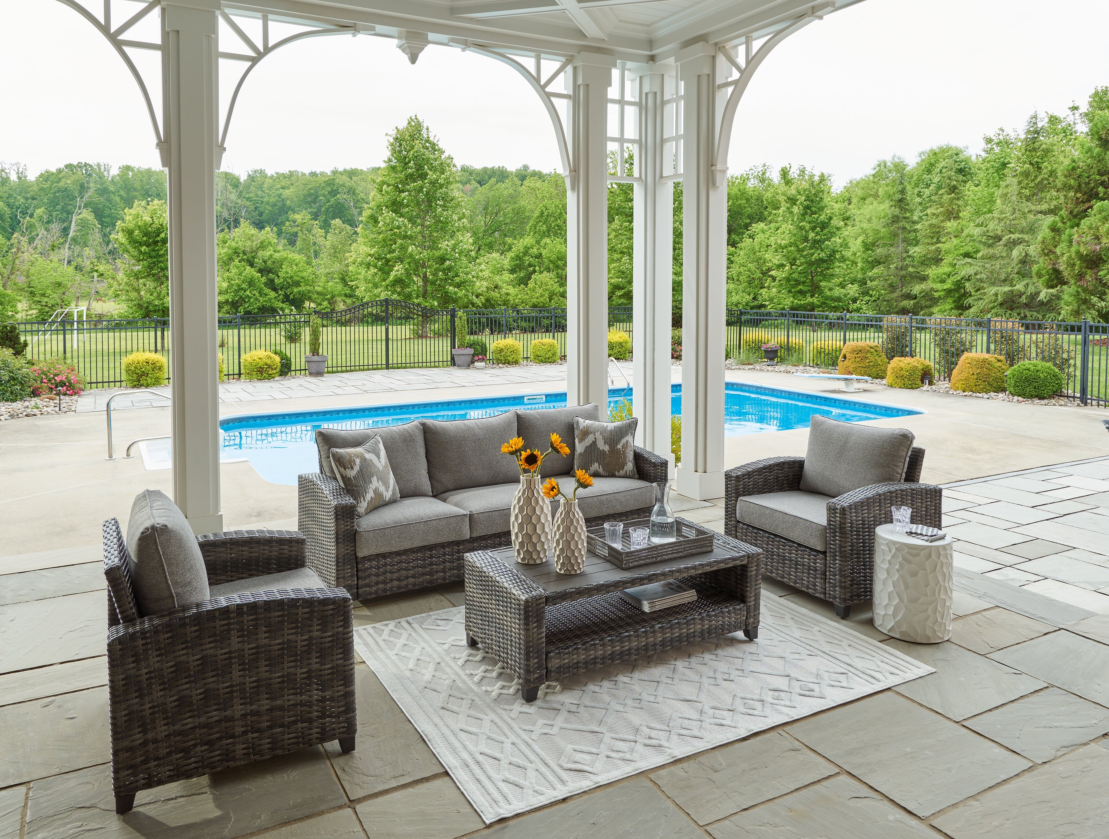 Tampa Furniture Outlet - Ashley Furniture - Oasis Court Outdoor