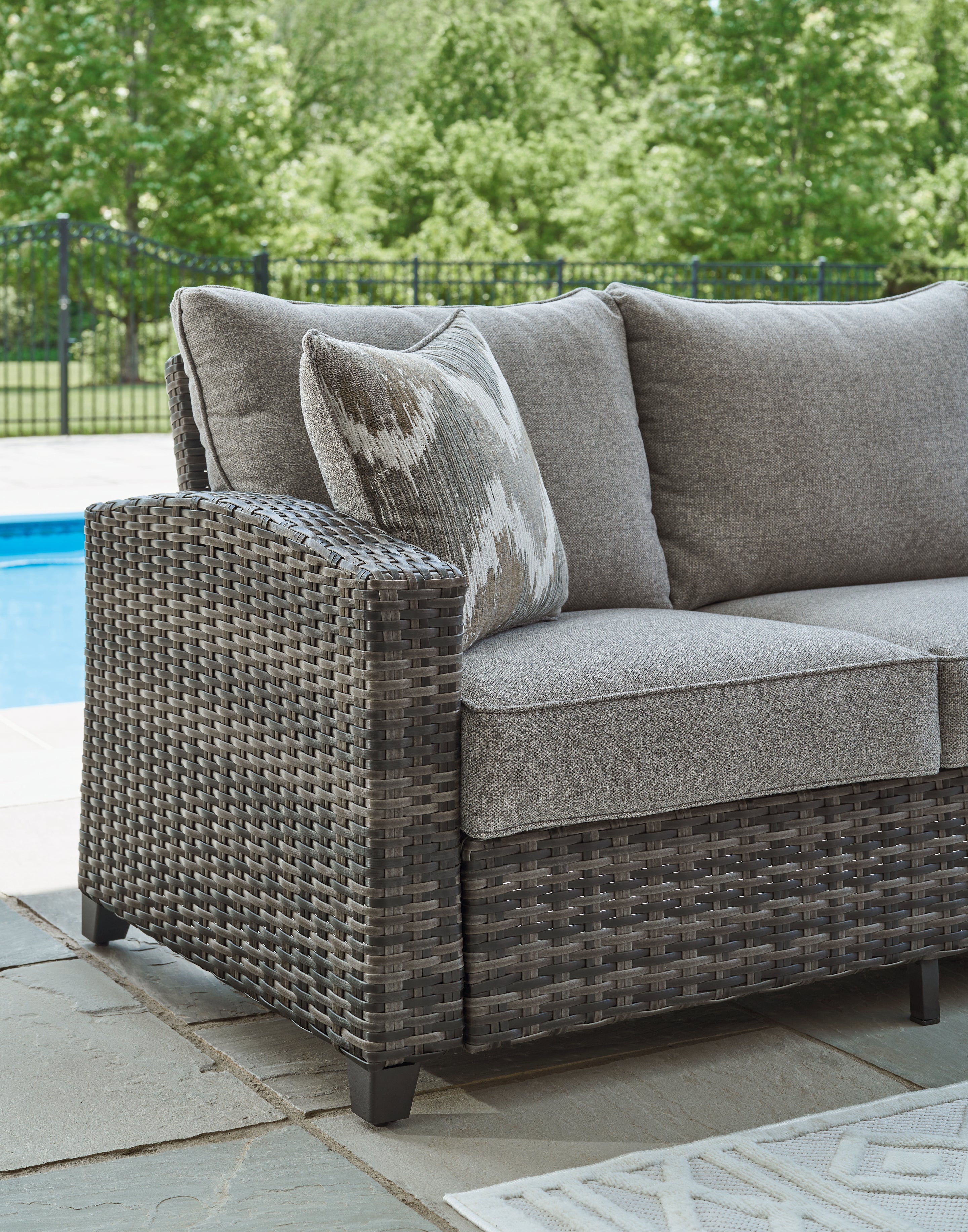 Tampa Furniture Outlet - Ashley Furniture - Oasis Court Outdoor