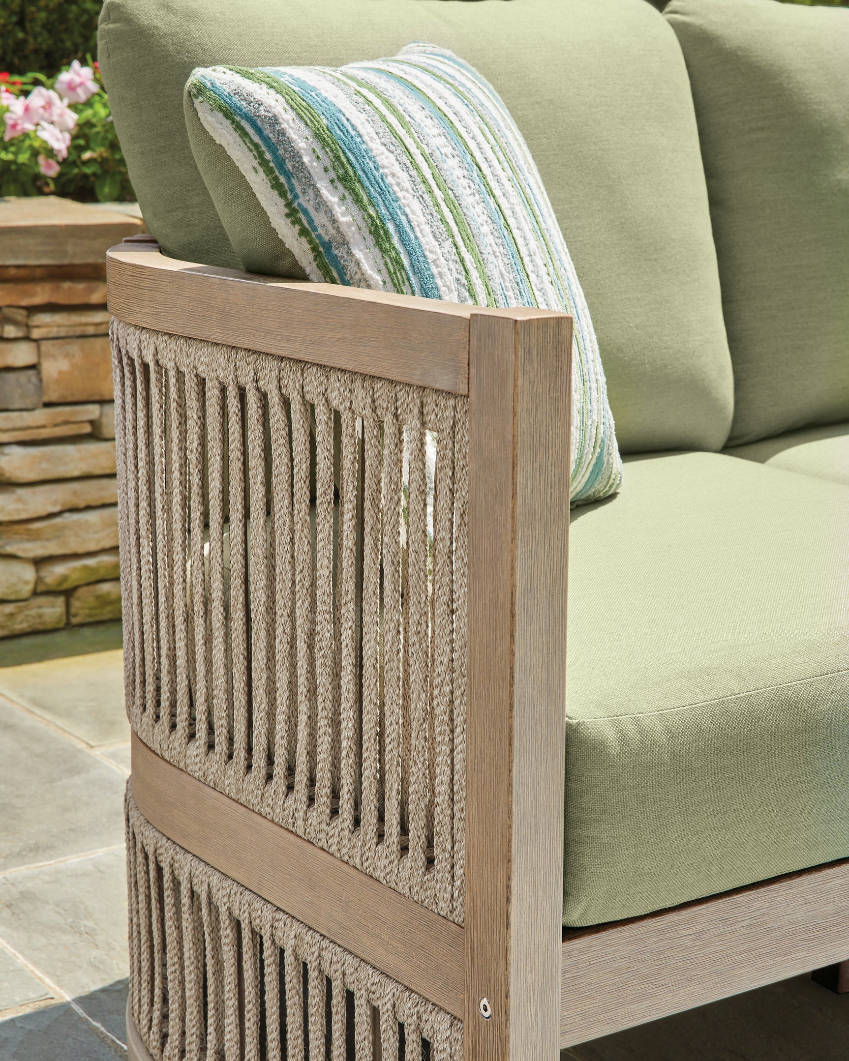 Serena Shores Outdoor - Tampa Furniture Outlet
