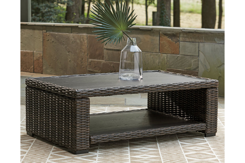 Grasson Lane Cocktail Table - Tampa Furniture Outlet