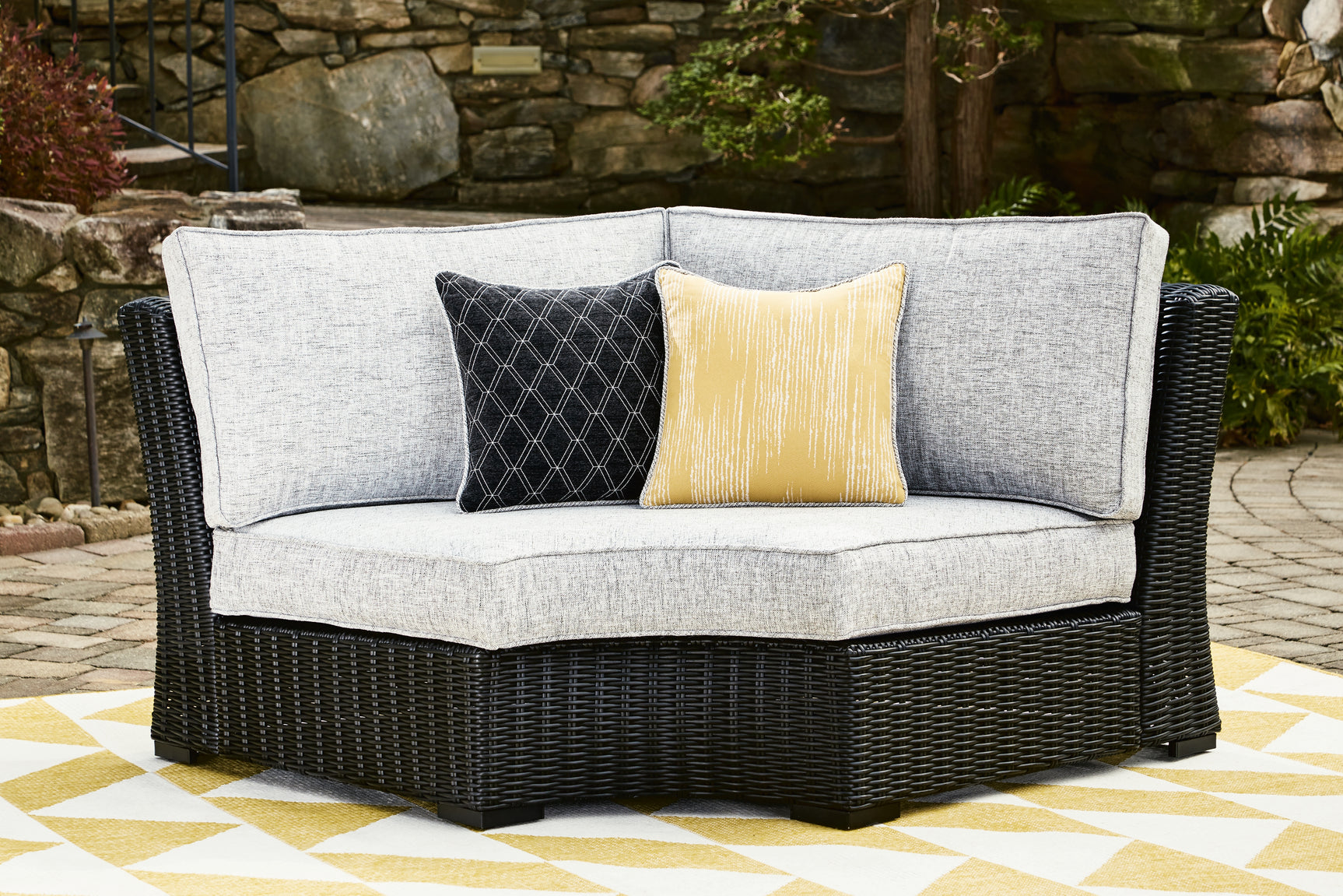 Tampa Furniture Outlet - Ashley Furniture - Beachcroft Outdoor - Curved Corner Chair w/Cushion / Black/Light Gray - P792-851