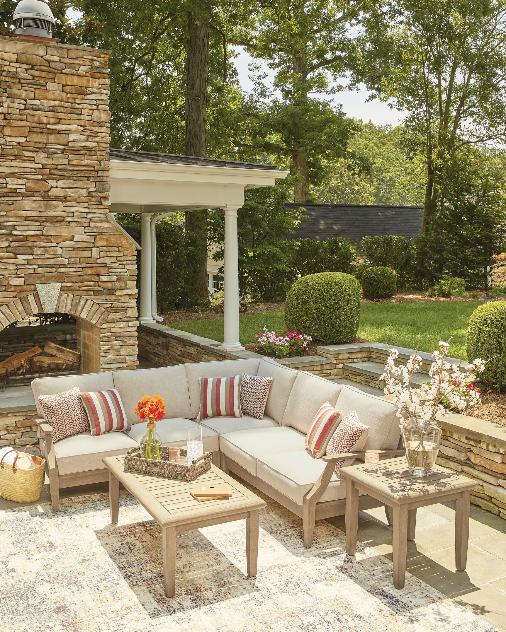 Clare View Outdoor - Tampa Furniture Outlet