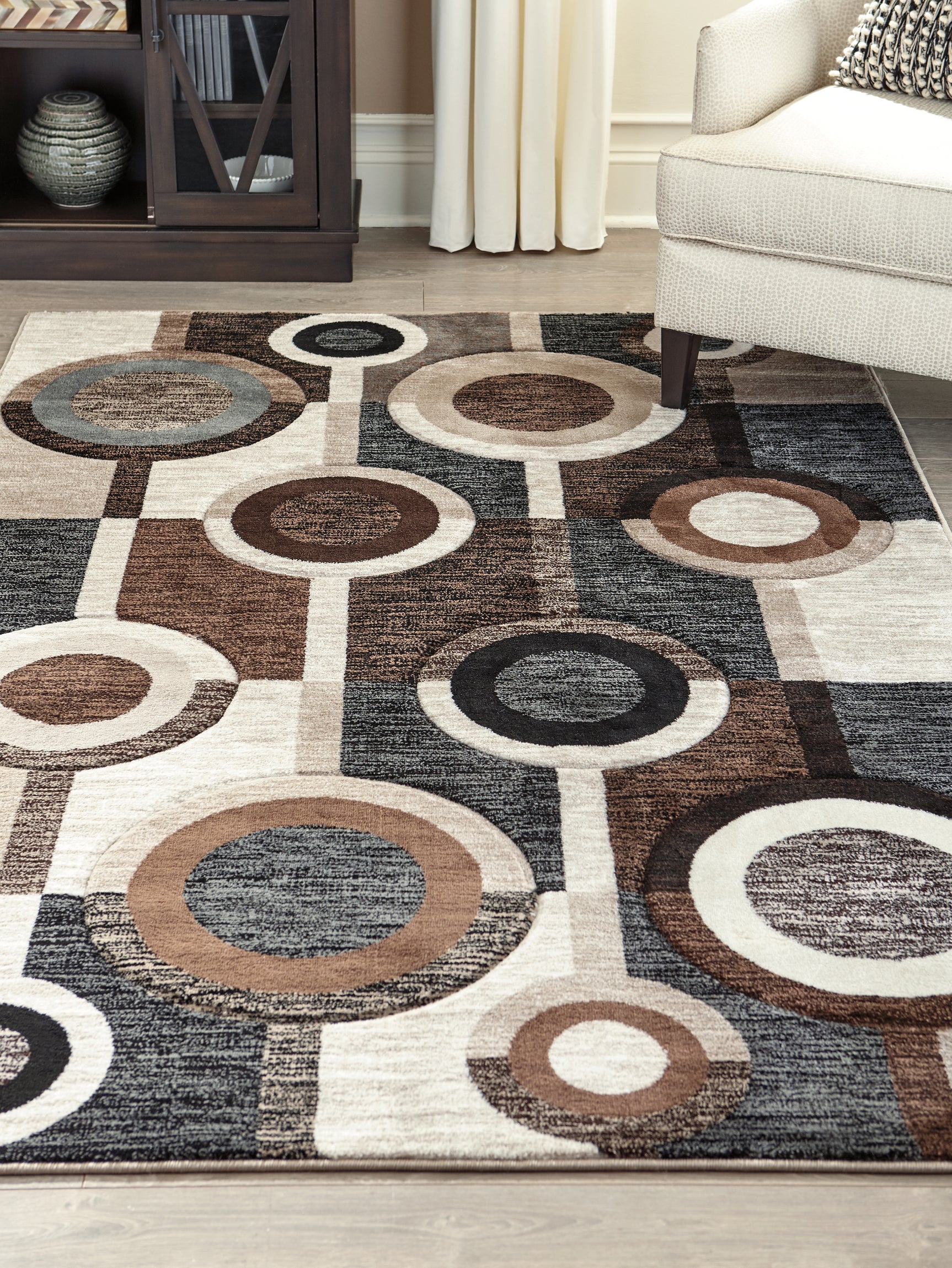 Guintte Rug - Tampa Furniture Outlet