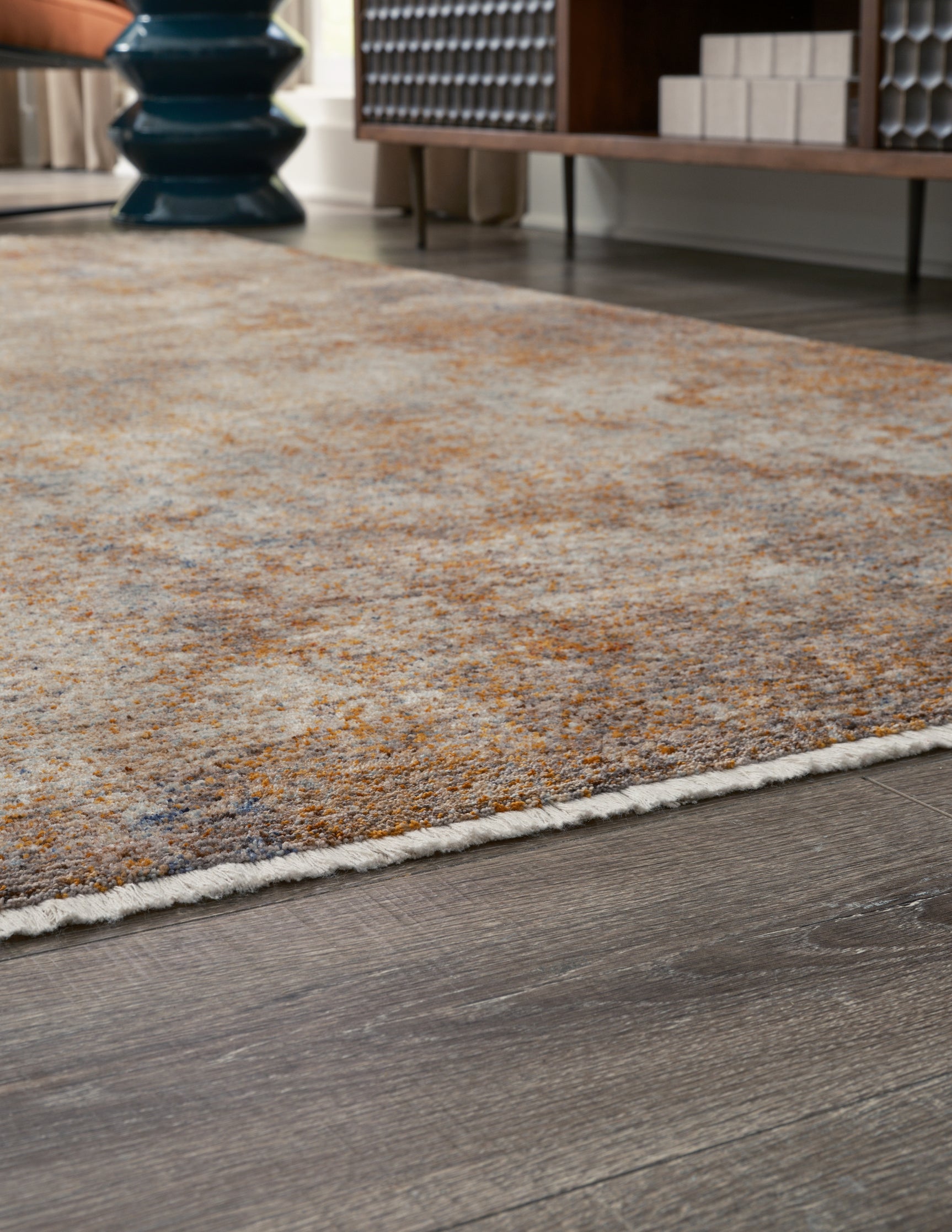 Mauville Rug - Tampa Furniture Outlet