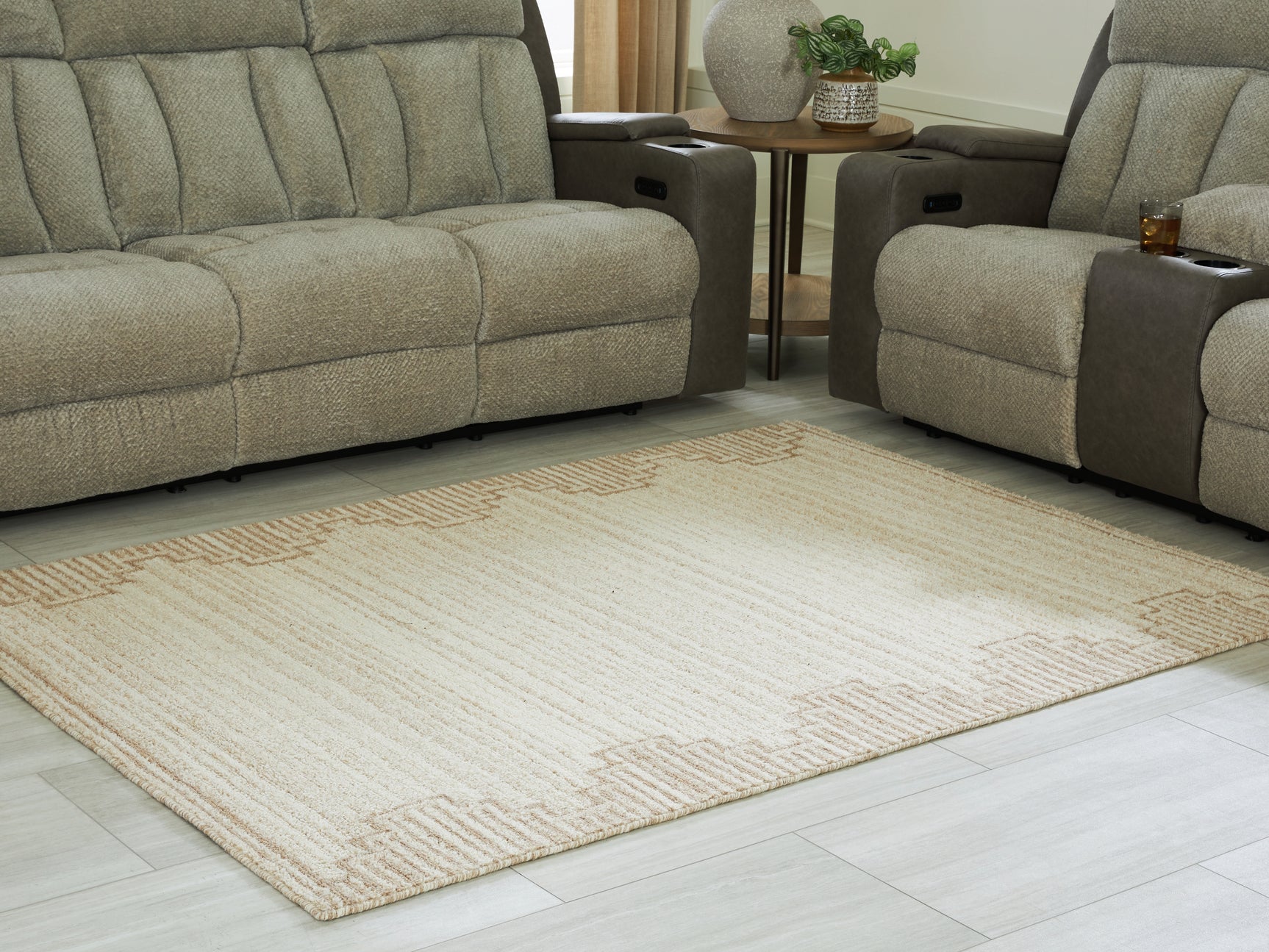 Emorymore Rug - Tampa Furniture Outlet
