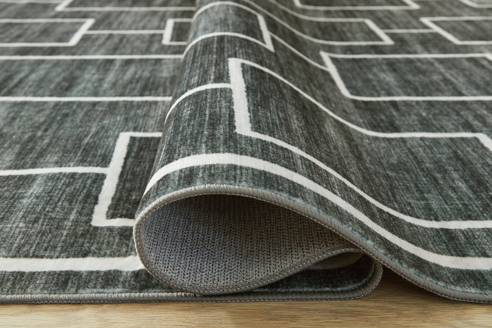 Elderland Rug - Tampa Furniture Outlet