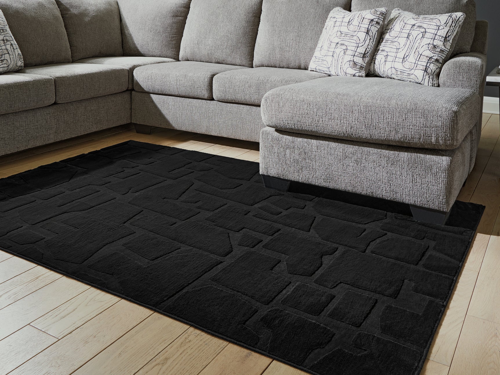 Gibbswell Rug - Tampa Furniture Outlet