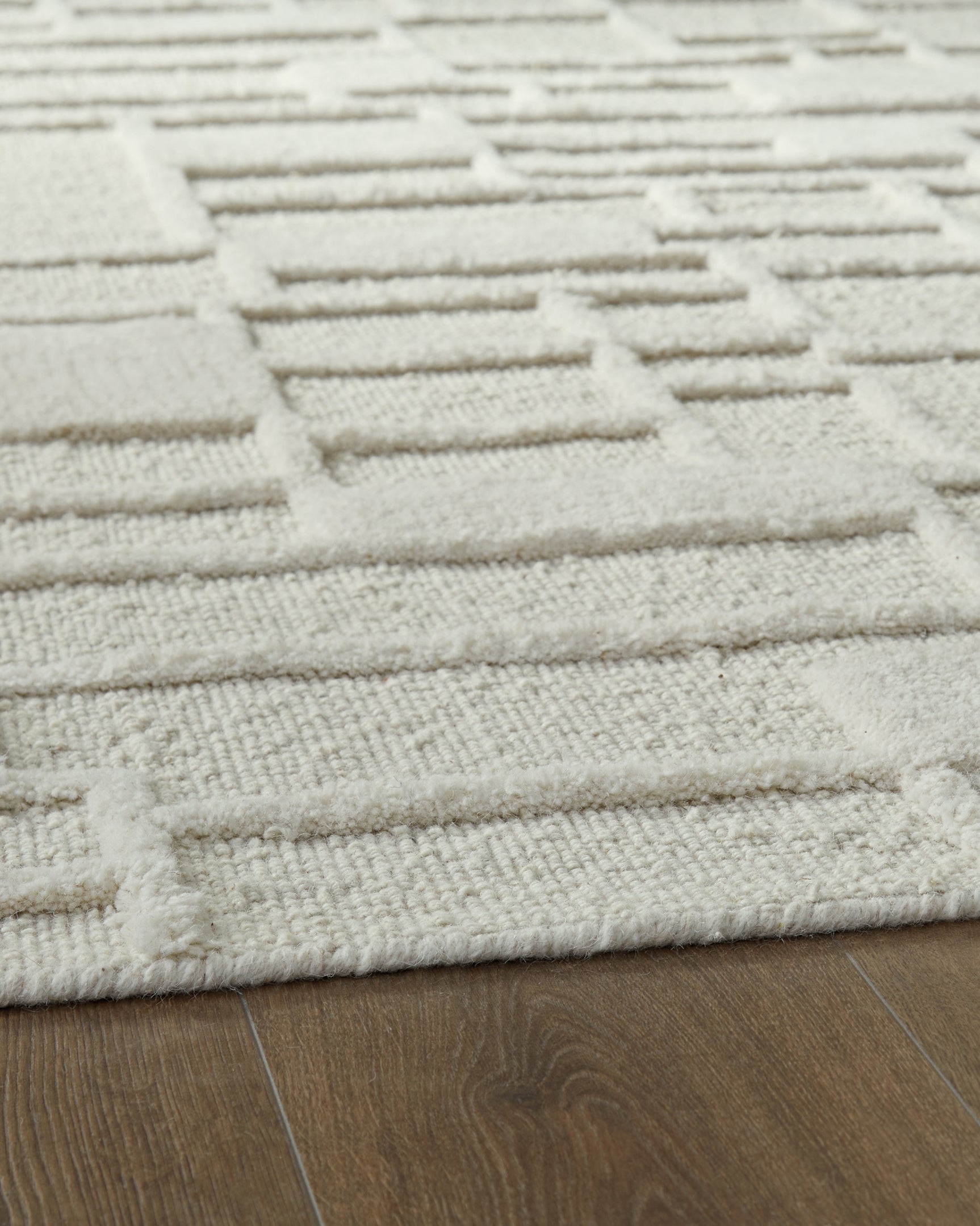Empriss Rug - Tampa Furniture Outlet
