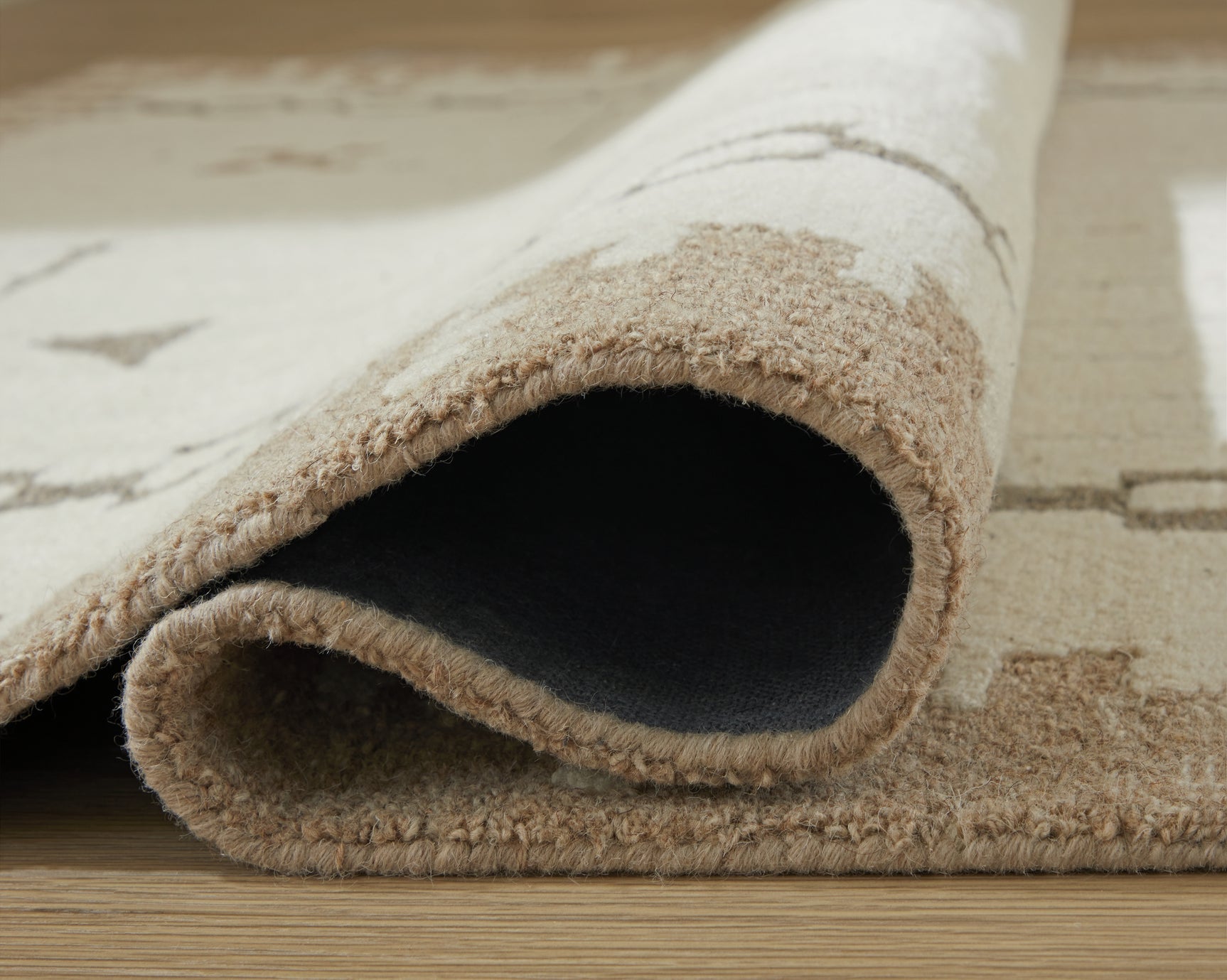 Dot Rug - Tampa Furniture Outlet