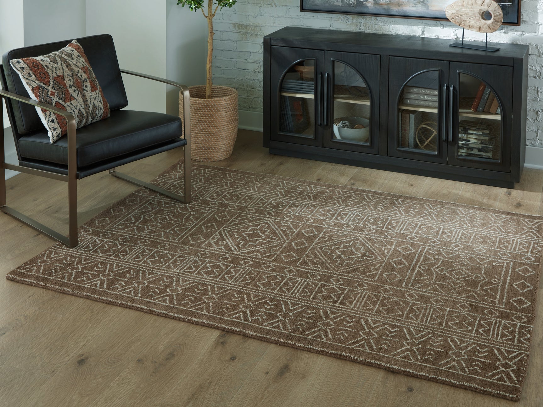 Merrittman Rug - Tampa Furniture Outlet