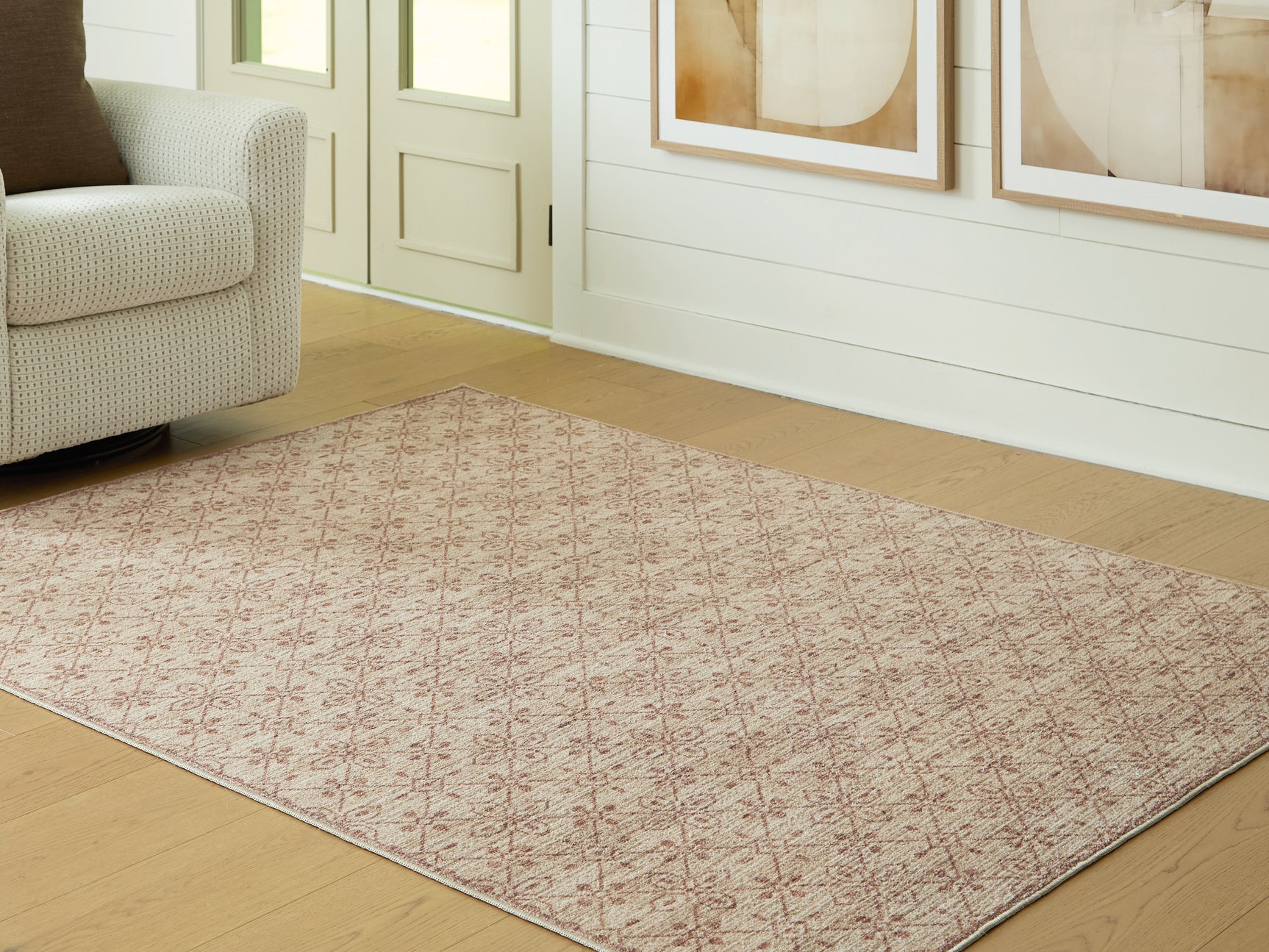 Lyamford Rug - Tampa Furniture Outlet