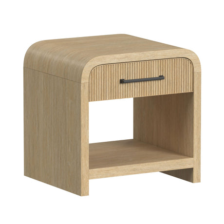 Ridgemont End Table with USB in Natural
