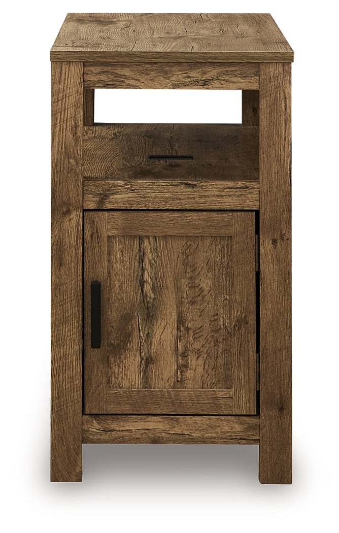 Fendenmore Chairside End Table - Tampa Furniture Outlet