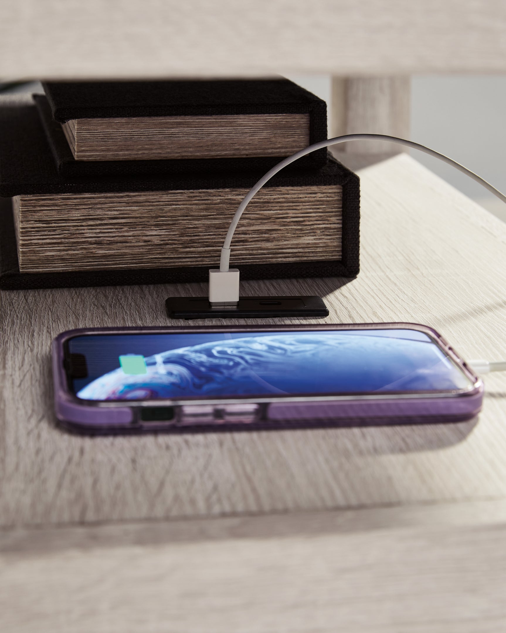 Fendenmore Chairside End Table - Tampa Furniture Outlet