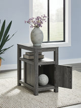 Fendenmore Chairside End Table - Tampa Furniture Outlet