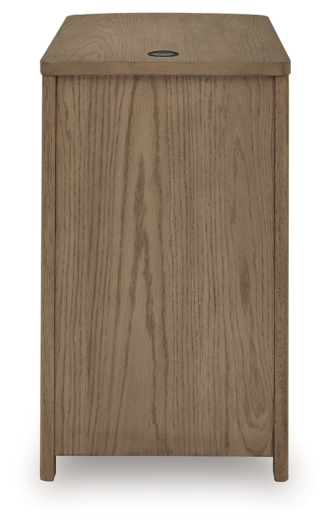 Camdill Chairside End Table - Tampa Furniture Outlet