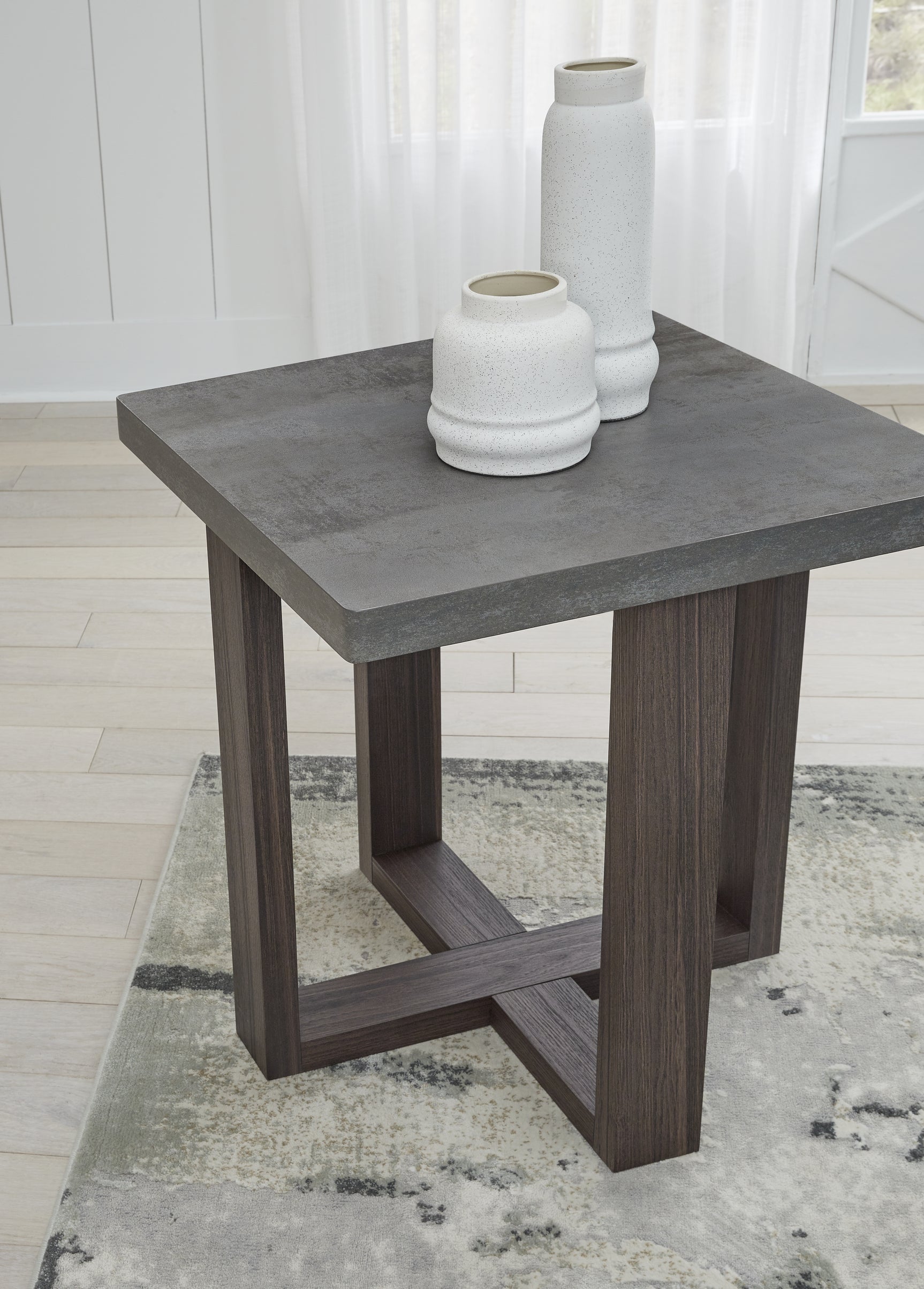 Dynnford Table (Set of 3) - Tampa Furniture Outlet