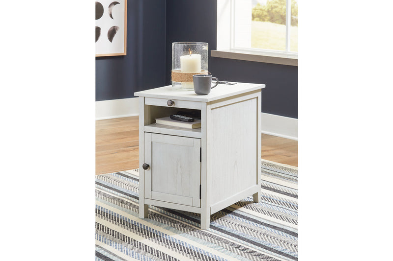 Treytown End Table - Tampa Furniture Outlet