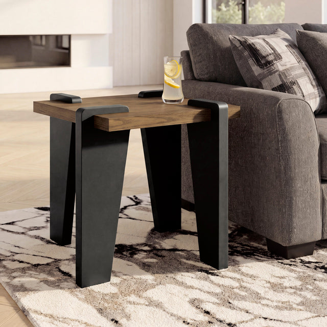 Tampa Furniture Outlet - Ashley Furniture - Weathermore End Table - Square End Table - T531-2