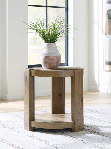 Tampa Furniture Outlet - Ashley Furniture - Flangren End Table - Round End Table - T553-6