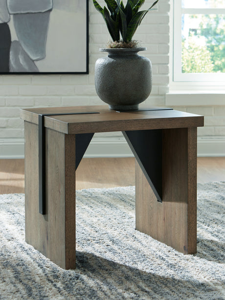 Tampa Furniture Outlet - Ashley Furniture - Kandinew End Table - Square End Table - T554-2