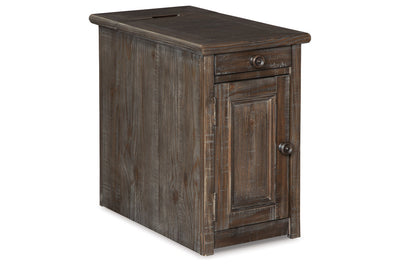Wyndahl End Table - Tampa Furniture Outlet