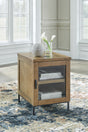 Tampa Furniture Outlet - Ashley Furniture - Torlanta Chairside End Table - Chair Side End Table / Brown - T686-7