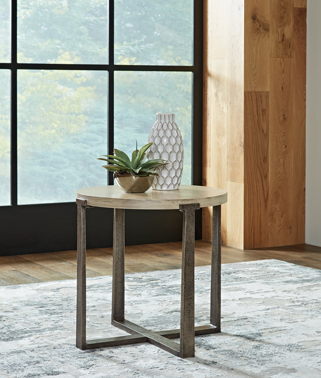 Tampa Furniture Outlet - Ashley Furniture - Dalenville End Table - Round End Table / Gray - T965-6