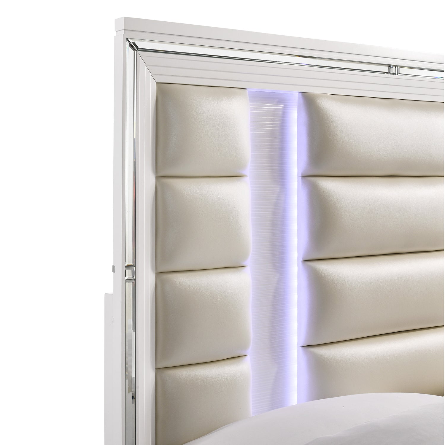 Twenty Nine Queen Bed White - Tampa Furniture Outlet