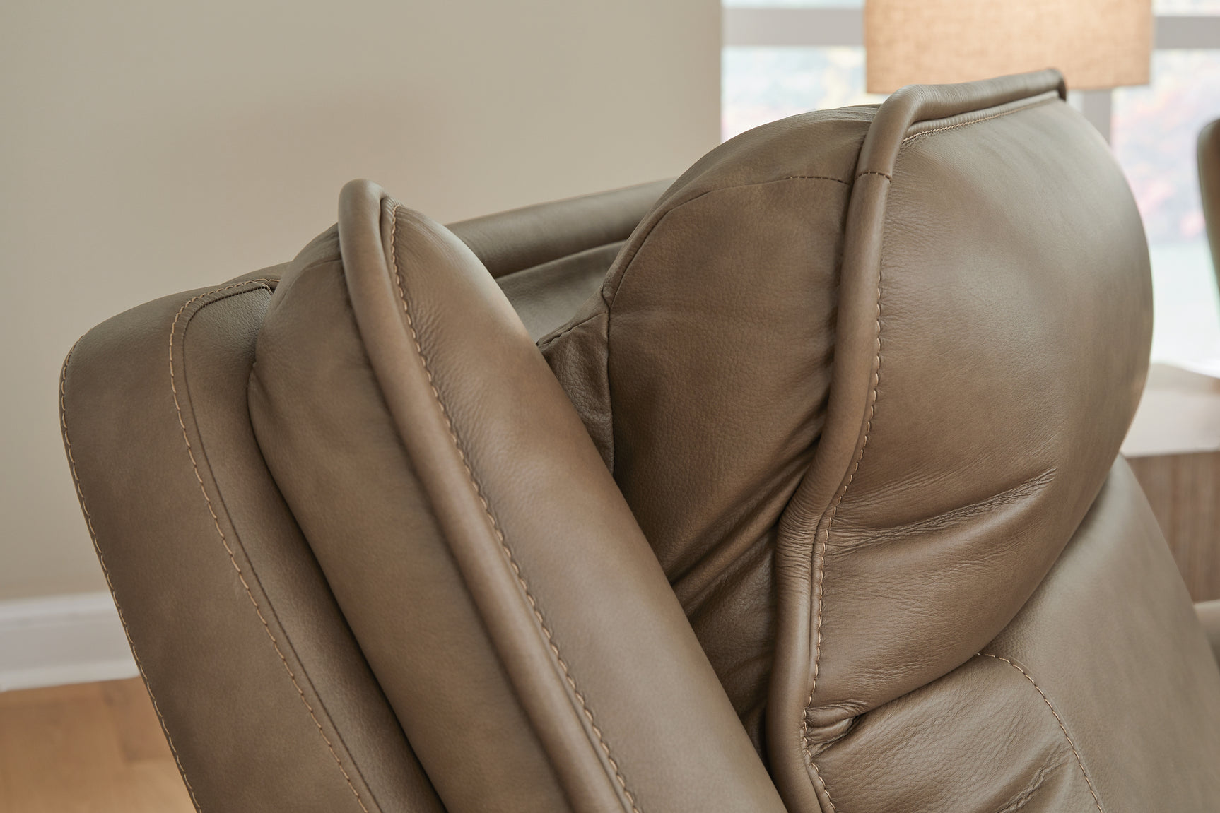 Glencroft Living Room - Tampa Furniture Outlet