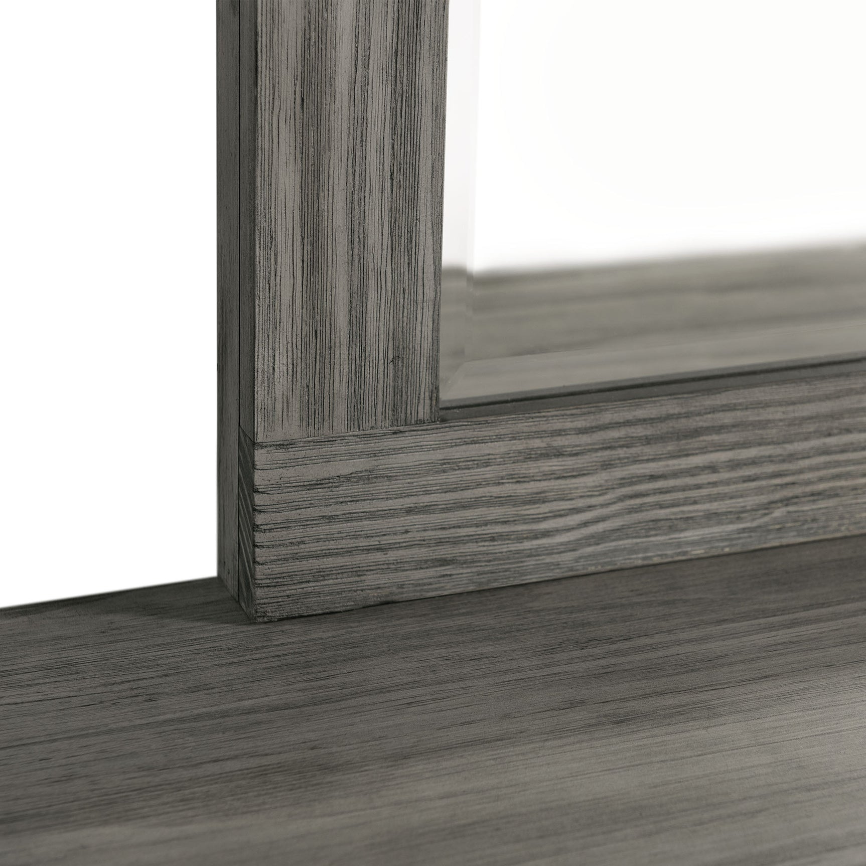Wade 7-Drawer Dresser & Mirror Set - Tampa Furniture Outlet