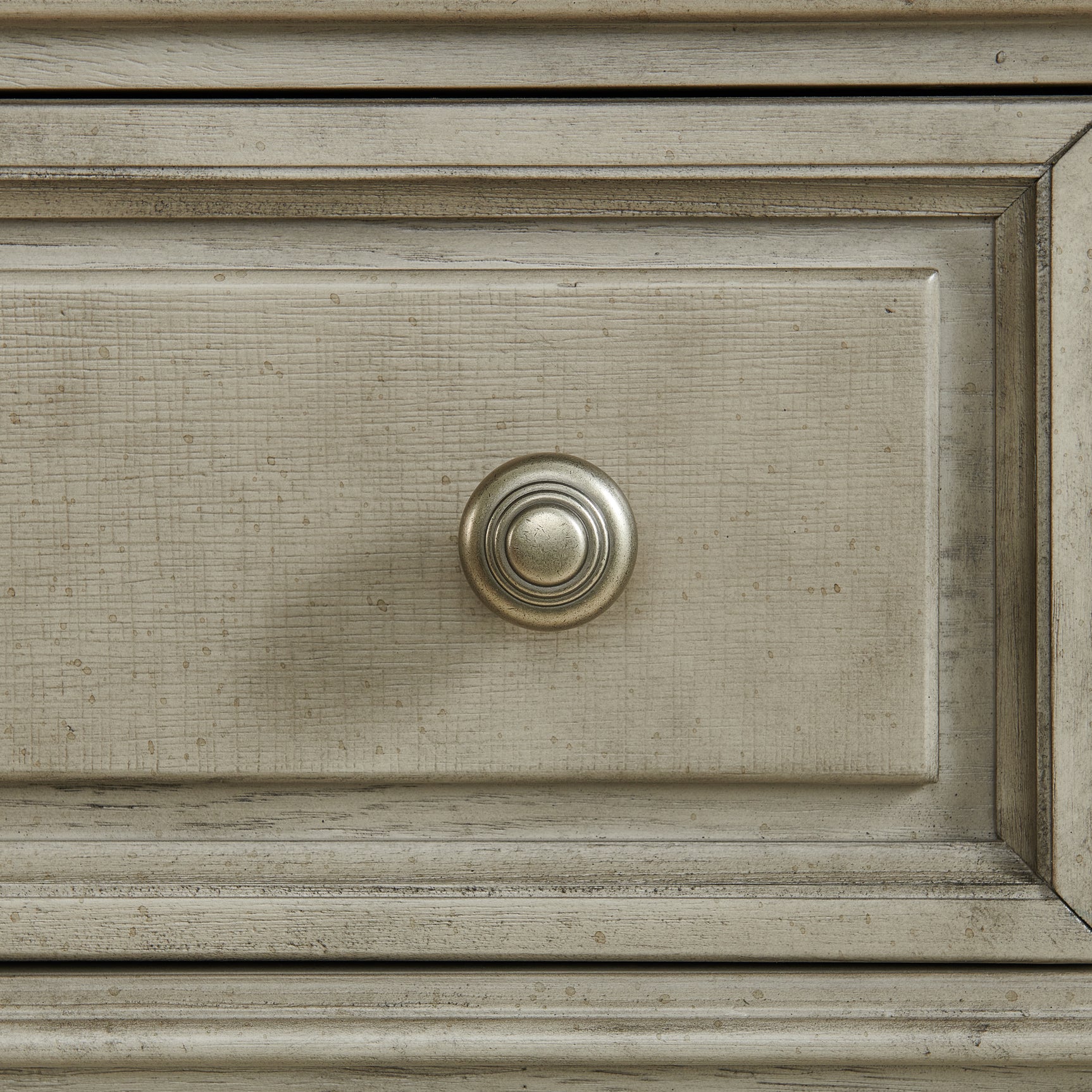 Whit-Ash Dresser and Mirror Set in Light Grey