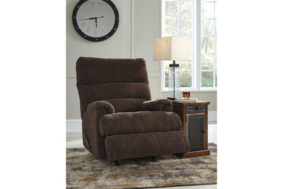 Man fort Living Room - Tampa Furniture Outlet