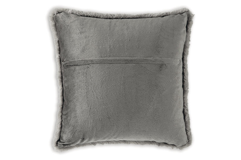 Gariland Pillows - Tampa Furniture Outlet