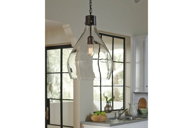 Avalbane Lighting - Tampa Furniture Outlet