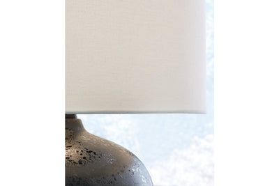 Ladstow Lighting - Tampa Furniture Outlet
